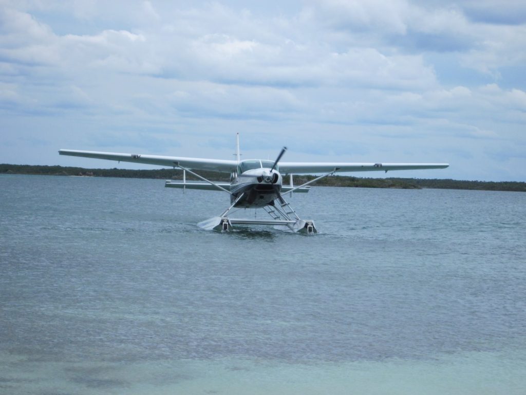 The sea plane arrives on Coco Cay island for the medical evacuation