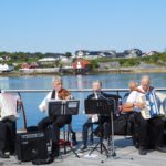 Band greets cruise visitors in Bronnoysund