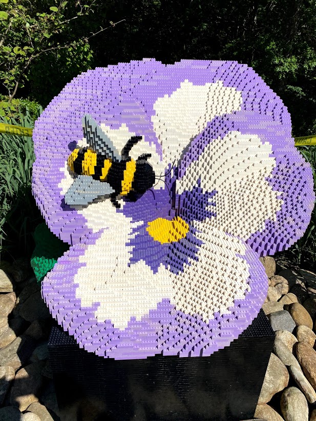 bee and flower lego art