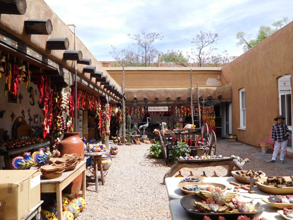 courtyard at 109 east palace