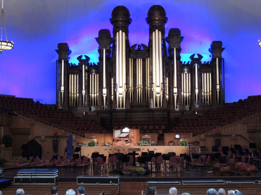 Mormon tabernacle