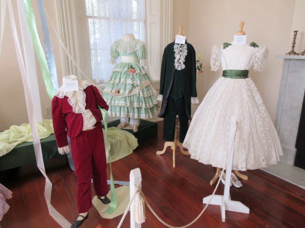 gowns at magnolia hall, natchez