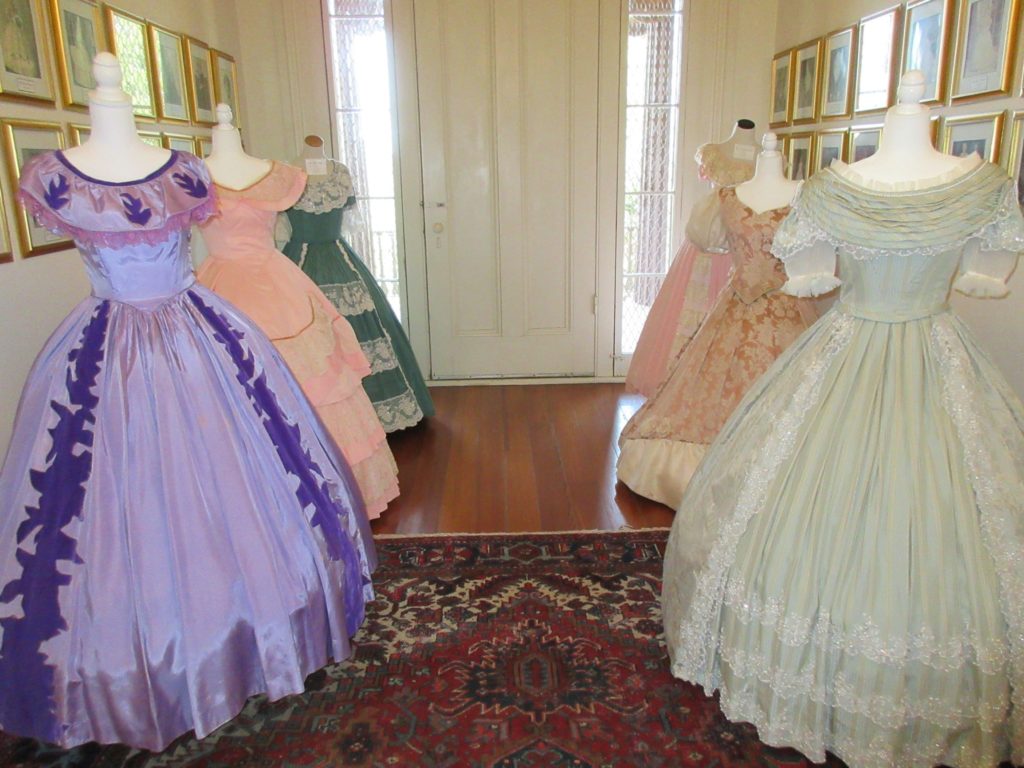 gowns, magnolia hall, natchez