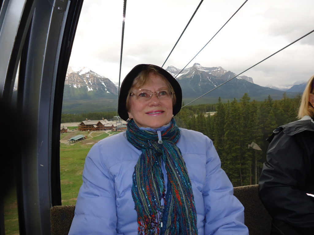 gondola lake louise ski resort.