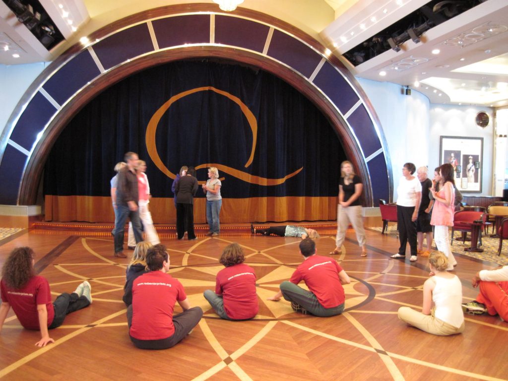 acting class on queen mary 2